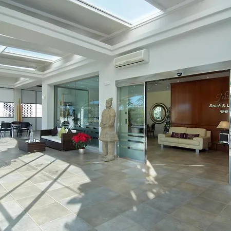 Apartment Miraflores & Country Club