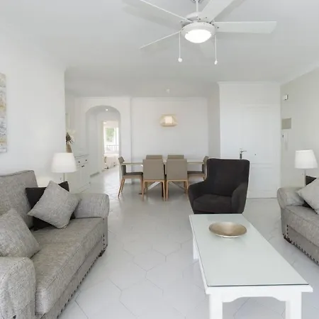Apartment Miraflores & Country Club *